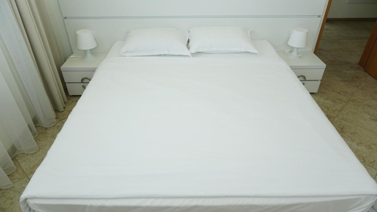 Calithea Complex Aparthotel Καβάρνα Εξωτερικό φωτογραφία