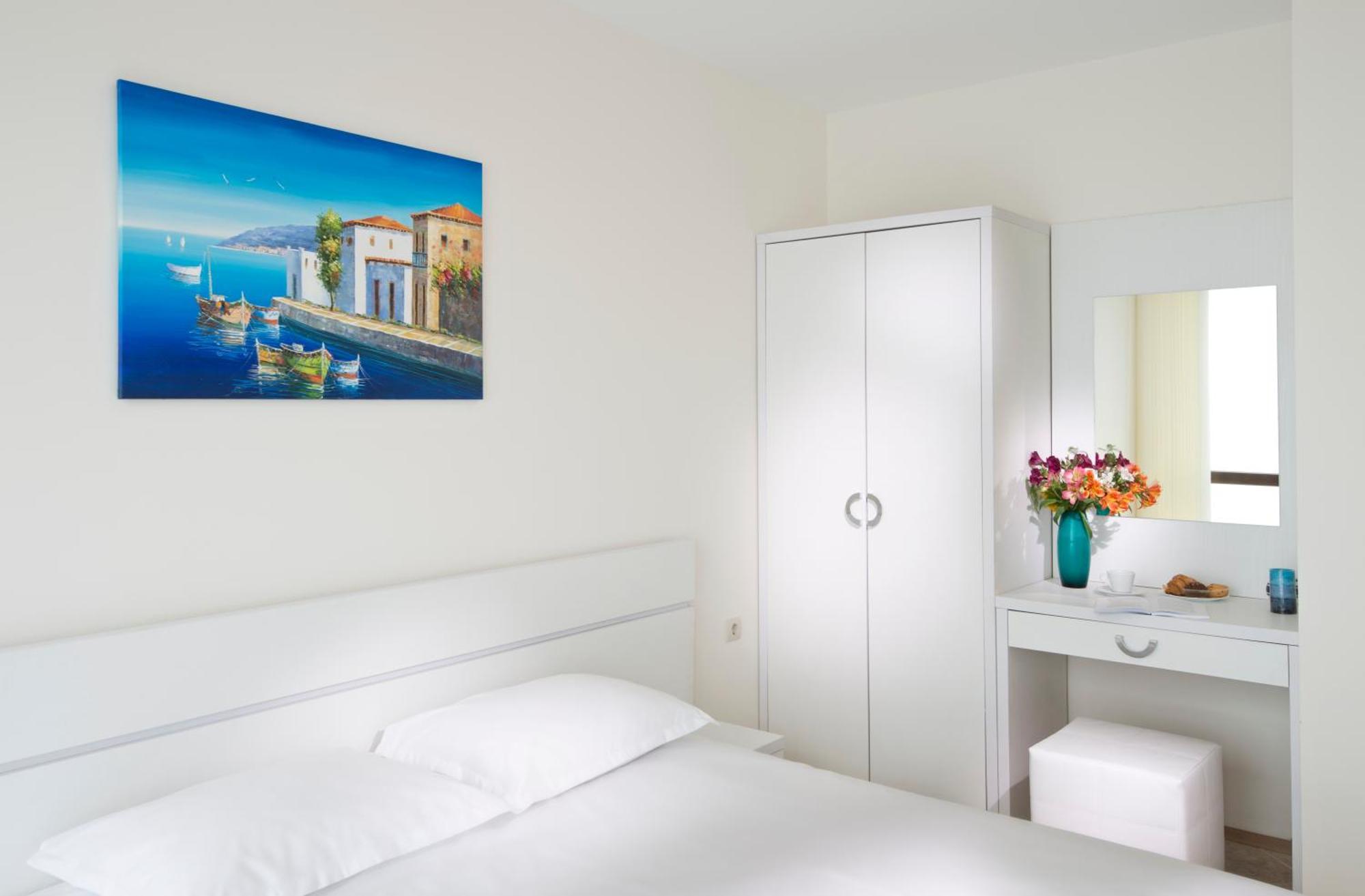 Calithea Complex Aparthotel Καβάρνα Δωμάτιο φωτογραφία
