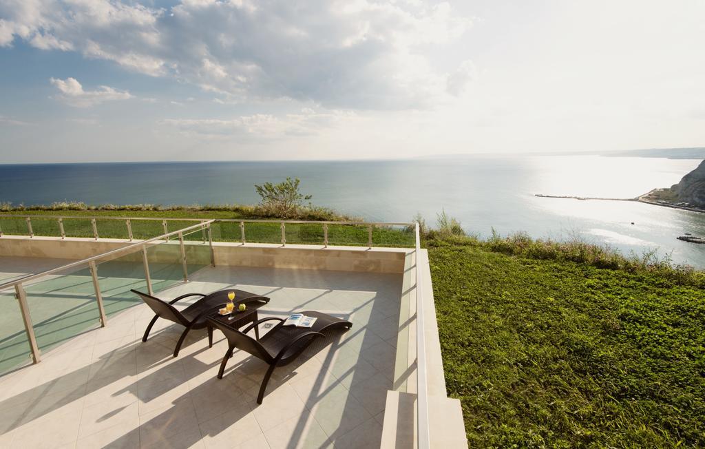 Calithea Complex Aparthotel Καβάρνα Εξωτερικό φωτογραφία