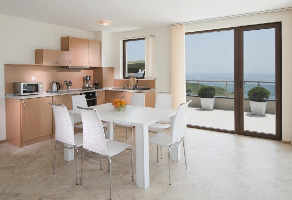 Calithea Complex Aparthotel Καβάρνα Δωμάτιο φωτογραφία