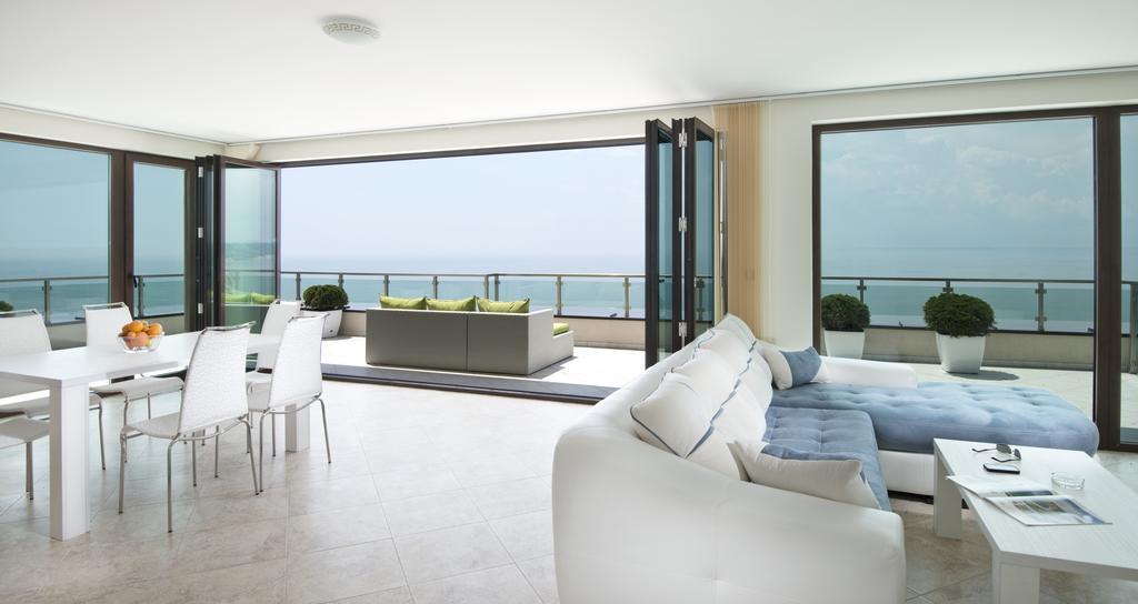 Calithea Complex Aparthotel Καβάρνα Δωμάτιο φωτογραφία