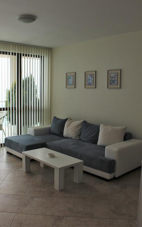 Calithea Complex Aparthotel Καβάρνα Εξωτερικό φωτογραφία