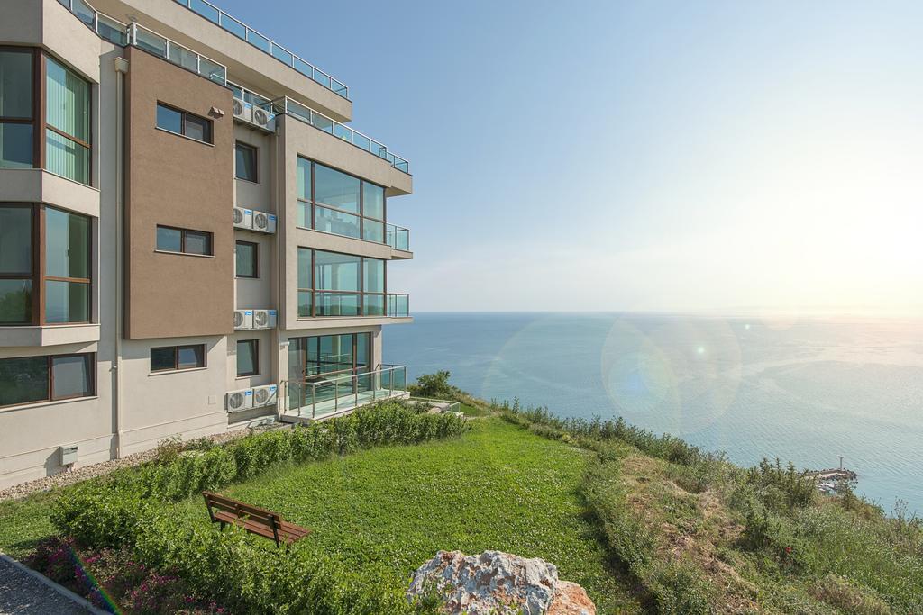 Calithea Complex Aparthotel Καβάρνα Εξωτερικό φωτογραφία