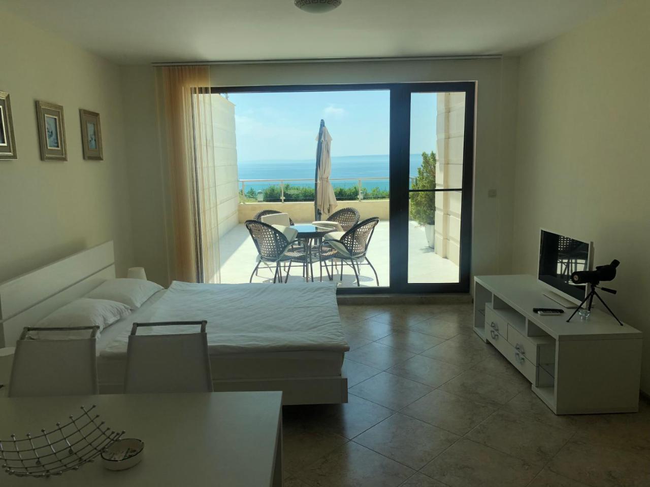 Calithea Complex Aparthotel Καβάρνα Εξωτερικό φωτογραφία